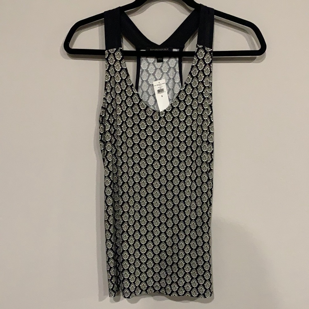 Black/Green patterned tank
